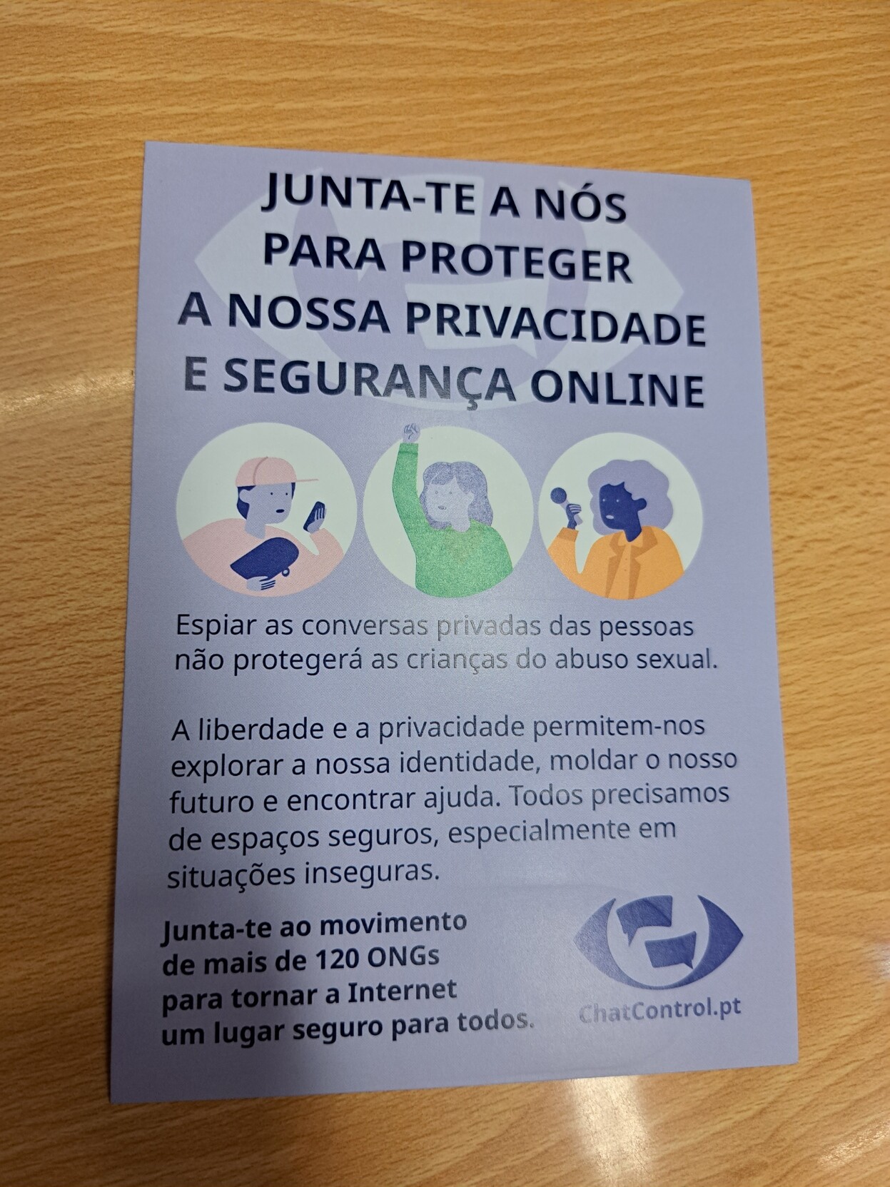 Flyer promoting the chatcontrol.pt website